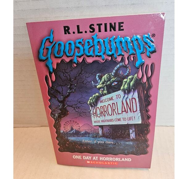 Goosebumps Horror Places set of 4 Werewolf, Mutant, Snowman, Swamp Scary Comic - Picture 2 of 9